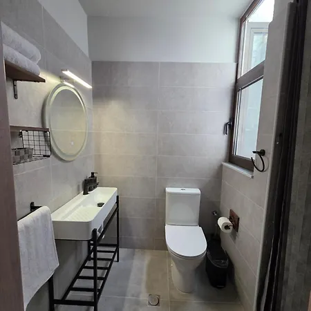 Canvas At 2 Appartement Koskinou (Rhodes)