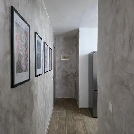 Canvas At 2 Appartement